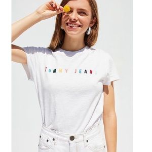 Tommy Hilfiger Embroidered Rainbow Spell Out Tee
